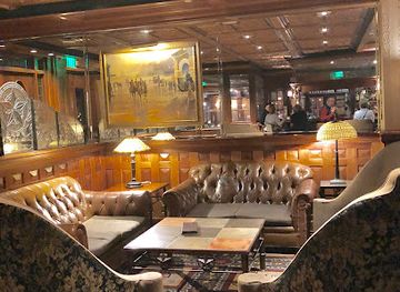 texas/central-texas/bar/the-driskill-bar