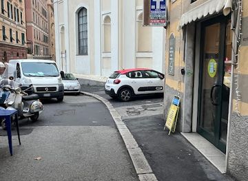 italy/genoa/carignano/bar/bar-h