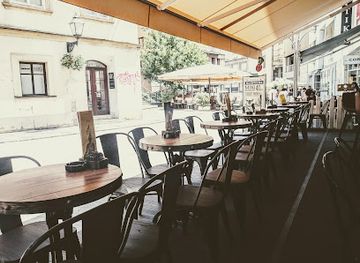 croatia/zagreb/tkalciceva-street/bar/rock-beer-club-alcatraz