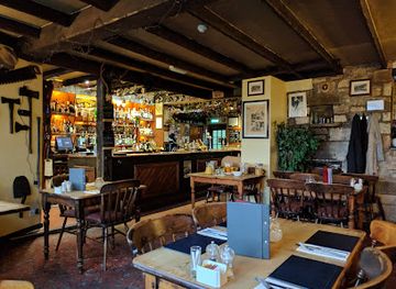 united-kingdom/wiltshire/bar/the-quarrymans-arms-box-hill