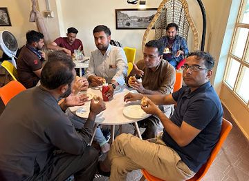 pakistan/skardu/bar/yak-and-bull-cafe-skardu