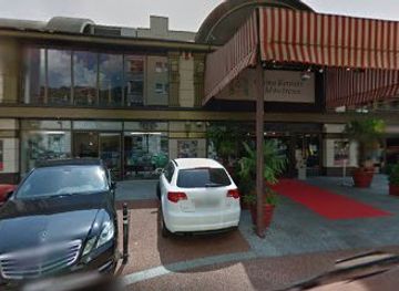 switzerland/montreux/bar/champions-bar