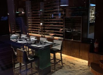 maldives/faafu-atoll/bar/cheese-wine-bar