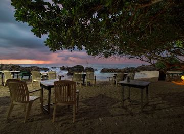 sri-lanka/hill-country/bar/secret-beach-bar