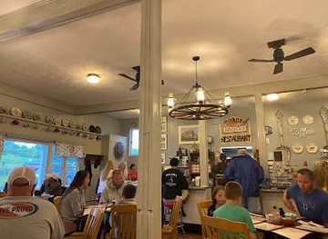 rhode-island/block-island/bar/ernies-restaurant