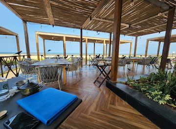 india/coromandel-coast/bar/bay-view