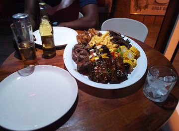 botswana/kgatleng-district/bar/boulevard