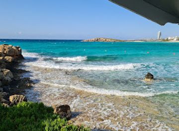 cyprus/makronissos-peninsula/bar/luma-bar-nissi-beach