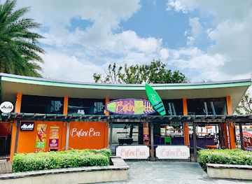 singapore/sentosa/siloso-beach/bar/bikini-bar