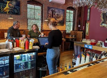 massachusetts/new-bedford/bar/sixes-sevens