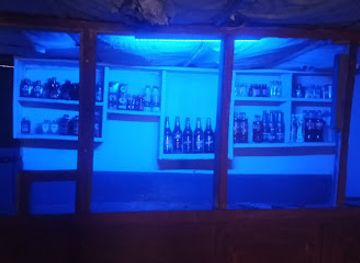 nigeria/kurra-falls/bar/diamond-bar