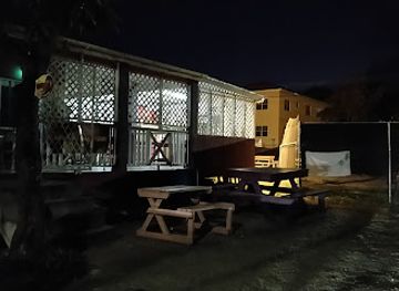 antigua-and-barbuda/saint-george/bar/paul-s-bar-and-restaurant