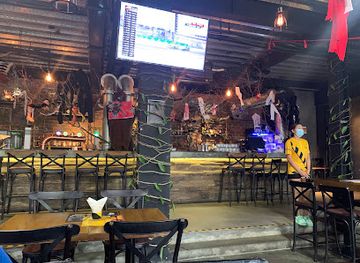myanmar-burma/yangon-region/bar/the-beer-factory-yangon