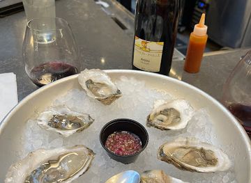 north-dakota/fargo/northport/bar/mangata-wine-raw-bar