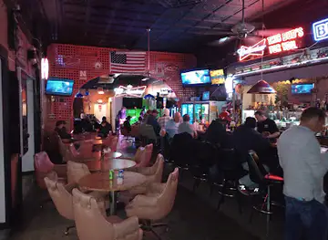 Ski’s Bar & Grill