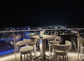 thailand/hua-hin/cicada-market/bar/vana-nava-sky