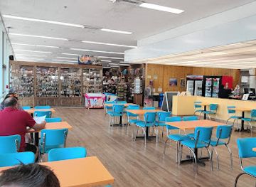 arizona/petrified-forest-national-park/bar/painted-desert-diner