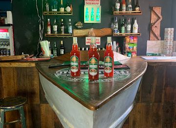 saint-vincent-and-the-grenadines/saint-george/bar/boat-bar