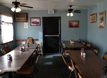 utah/blanding/bar/yaks-cafe