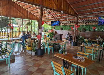 costa-rica/sarapiqui/bar/rustiticos