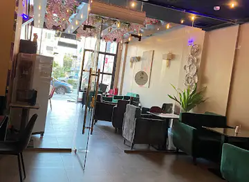 Lasera Lounge