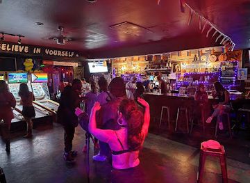 texas/austin/east-austin/bar/full-circle-bar