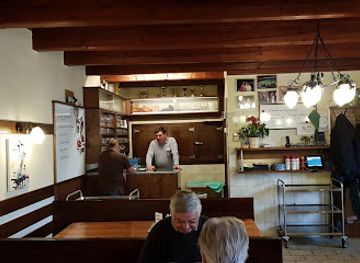 austria/eisenstadt/bar/zwillingsstuberl