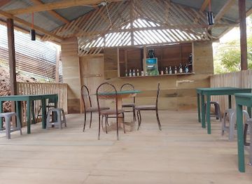 guatemala/northern-lowlands/bar/la-ultima-y-nos-vamos