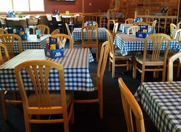 wisconsin/kettle-moraine-state-forest/bar/big-sky-country-bar-grill