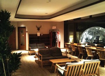 japan/hiroshima/miyajima-island/bar/le