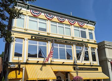 rhode-island/newport-coastline/bar/brick-alley-pub-restaurant