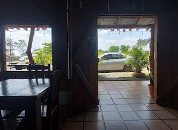 costa-rica/san-carlos/bar/bar-el-establo