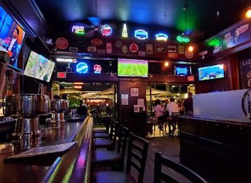 new-york/white-plains/bar/the-lazy-boy-saloon