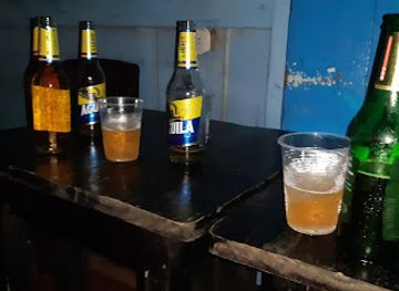 colombia/cano-cristales/bar/hielera