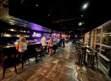 texas/lubbock/downtown-lubbock/bar/bodine-s-cocktail-parlor