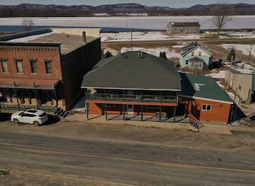 iowa/great-river-road/bar/rudy-s-hotel-bar