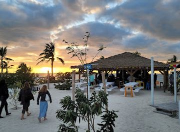the-bahamas/abaco-islands/bar/grabbers-bed-bar-and-grill
