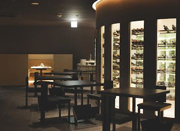 south-korea/seoul/myeong-dong/bar/mowa