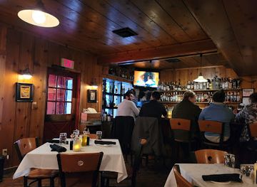 michigan/petoskey/bar/chandler-s