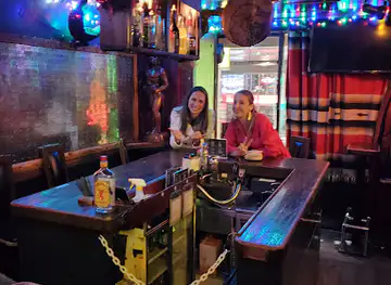 Geronimo Shot Bar
