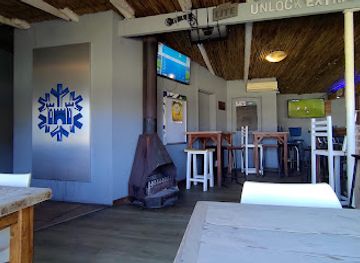 eswatini/mlilwane-wildlife-sanctuary/bar/the-albert-millin