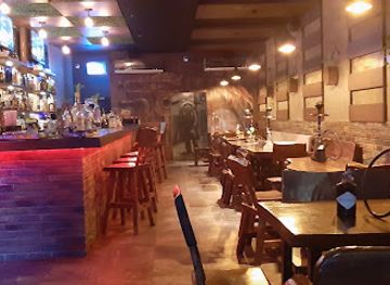 mexico/monterrey/san-pedro-garza-garcia/bar/mapache-gastropub