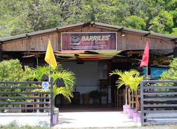 panama/azuero-peninsula/bar/barriles-food-drink