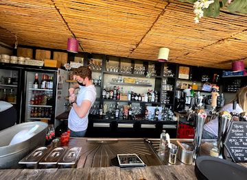 belgium/belgian-coast/bar/muchacha