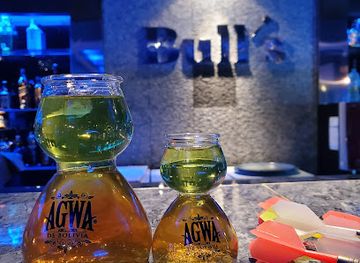 south-korea/jeju-island/bar/