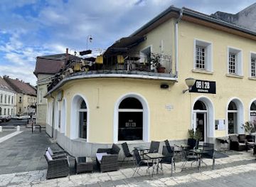 hungary/szekesfehervar/bar/08-28-bar-bistro-lounge