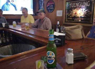 florida/suwannee-river/bar/the-santa-fe-bar