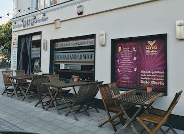 germany/lubeck/st-lorenz/bar/bierbar-uhu