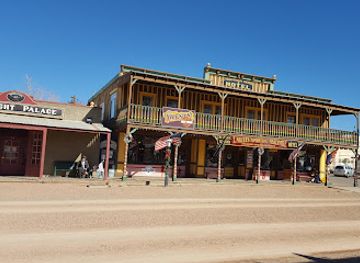 Big Nose Kate's Saloon