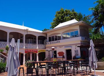 new-caledonia/la-foa/bar/35-foch